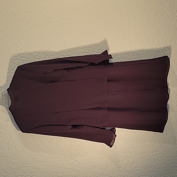Perfect Plum colored A.K.C. 2 PC dress set. Size 8. - Picture 3 of 5